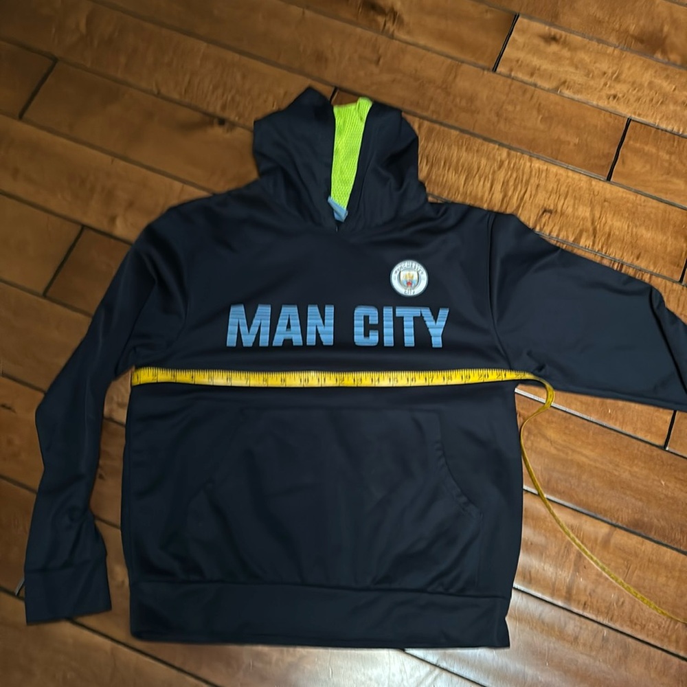 Manchester city lightweight hoodie size small men’s